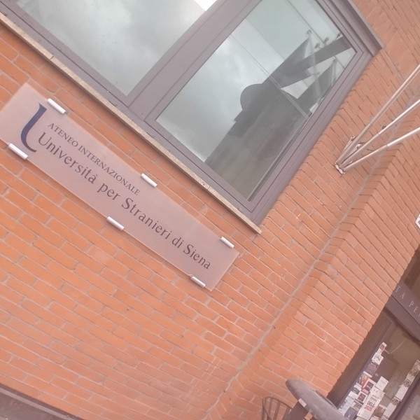 Unistrasi